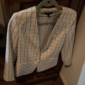 Express Women's Blazer in White with Black Grid Pattern